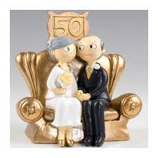 Encuentra toda la información y 189 fotos de sus servicios. Figuras Para Tartas De Boda De Oro Originales Figuras Tarta 25 Y 50