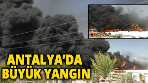 Antalya'da organize sanayi bölgesi'nde yangın çıktı. Antalya Da Fabrika Yangini Itfaiye Ekipleri 1 Helikopter Ve 1 Ucak Mudahale Ediyor Youtube