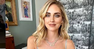 Explore tweets of chiara ferragni @chiaraferragni on twitter. The Easter Egg Signed By Chiara Ferragni Is Very Popular But Do You Know How Much It Costs The Price Will Surprise You Curler Ruetir