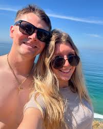 Erin goes to cali pt.1