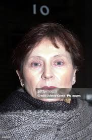 Helene Atkinson, wife of George Atkinson, outside No.10 Downing... News  Photo