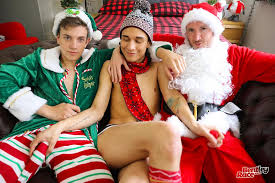 BentleyRace – It's a Christmas threesome – Connor Peters, Andy Samuel,  Dylan Anderson – ScallyGuy