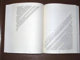 House Of Leaves Mark Z Danielewski House Of Leaves Typography Book Design Typography Book