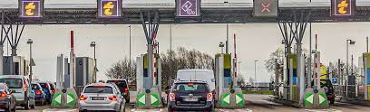 Lorsque vous avez à votre disposition une carte bancaire prépayée. Les Peages D Autoroute Code De La Route Permisecole
