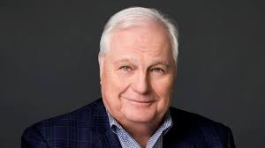 Media Circus: Dale Hansen isn't afraid to share his opinion, much to the  dismay of Jerry Jones