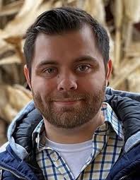 Kurt Tanner's Instagram, Twitter & Facebook