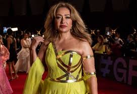 حمل ليلى علوي يفاجئ عائلتها ويقلب موازينهم رأسًا على عقب. ÙØ³ØªØ§Ù†ÙŠÙ† Ùˆ Jumpsuit Ù…Ù‚Ù„Ø¯ÙŠÙ† ÙÙŠ Ù…Ù‡Ø±Ø¬Ø§Ù† Ø§Ù„Ø¬ÙˆÙ†Ø© Ø´Ø§Ù‡Ø¯ Ø§Ù„Ø£ØµÙ„ Ø®Ø¨Ø± ÙÙŠ Ø§Ù„ÙÙ†