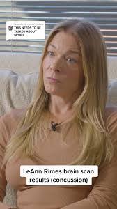 Emily Thelen's Instagram, Twitter & Facebook