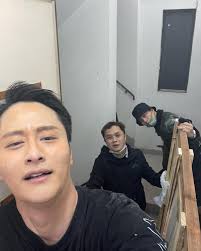 夜晚晚枱咁大嚿嘢，仲要行七層樓梯，好彩有你哋，不可能任務😂😂😂 @kwangorrrrrr 特別鳴謝: @kennethwong_221