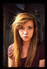 Apr 11, 2020 · yes, it's a major commitment to undertake your roots every ten days, but if you truly want to go blonde without the use of a bleach, this is your only option. How To Dye Your Hair Blonde Without Bleach Bellatory