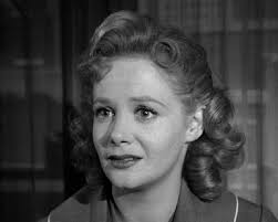 Mona Cameron's Instagram, Twitter & Facebook