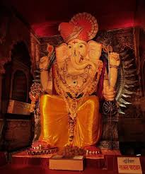 14 Must Visit Ganesh Mandals In Mumbai The Hindu Faqs Ganesh Hindu Ganesh Wallpaper