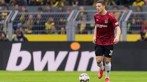 €1.00m* nov.kevin wimmer is the son of wolfgang wimmer (goalkeeping coach kfc uerdingen 05). Wimmer Darf Jetzt Immer Kaufpflicht Klausel Von 96 Verteidiger Kein Problem Mehr Sportbuzzer De