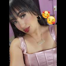 Hoy me tocó ser mamá chaperona....😬💜 No me importa, que me juzguen, que  no le doy libertad ni espacio.😌 Prefiero ser una madre desconfiada, a que  le suceda algo, no me voy