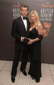 She died on december 28, 1991 in los angeles, california, usa. Pierce Brosnan Discusses The Loss Of His Wife And Daughter Daily Mail Online