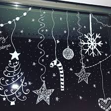 Kreidestift Fensterbemalung Decovitrinenoel Kreidestift Fensterbemalung En 2020 Deco Vitrine Noel Deco Fenetre Noel Idee Deco Noel