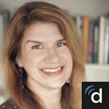 Deanna Duncan's Instagram, Twitter & Facebook