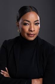 Towanna Mitchell's Instagram, Twitter & Facebook