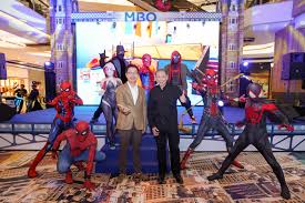 Smaller seat in middle has a fold down armrest/console lid combo. Press Release Mbo Cinemas Introduces Samsung Onyx Cinema Led Screen At New Outlet In Atria Shopping Gallery Samsung Newsroom Malaysia