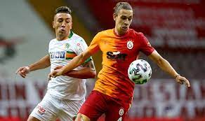 4 haftadır üst üste puan kaybeden galatasaray bu akşam zorda olsa alanyaspor. Galatasaray Kirmizida Durdu