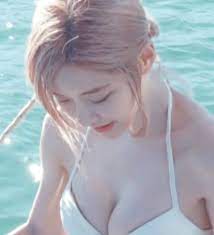 Nữ DJ Hàn Quốc trở thành biểu tượng sex (Video) - 18.11.2016, Sputnik Việt  Nam