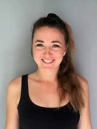 Larissa Studer's Instagram, Twitter & Facebook