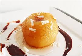 Pommes Pochees A La Cannelle Sauce Chocolatee Chefnini Recette Pommes Au Four Recette Pomme Recette Dessert