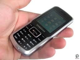 Samsung S3110 - small, but not playful ...