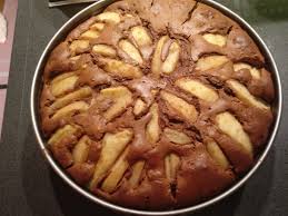 Sahne mit sahnesteif steif schlagen und kühl stellen. Kuchenzeile Birne Helene Kuchen 1 Kikis Kreativhafen