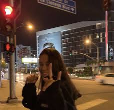 You can save the cute aesthetic relationship photos here. People Peace Night Life Photography City Aesthetic Aesthetic Pictures