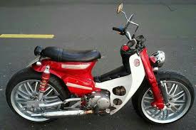 pin oleh elarcangel di honda c70 mobil keren kendaraan mobil