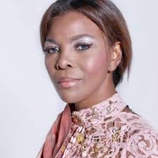 Deborah David's Instagram, Twitter & Facebook