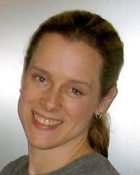 Elisa Dickson's Instagram, Twitter & Facebook