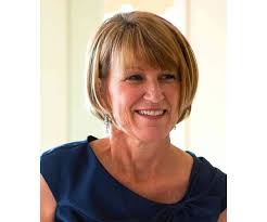 Janet Dillon's Instagram, Twitter & Facebook