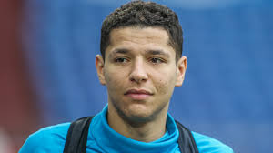 Amine harit is very sensitive about his privacy. Amine Harit Mittelfeld 25 Fussball Schalke 04