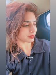 SANDY(Sandeep Kaur Sandhu)