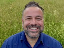 What Octopuses, Muskrats, and Ants Teach Us About Working Together