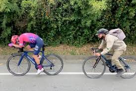 Información, novedades y última tras el mesías vincenzo nibali de rosa, un colombiano, rigoberto urán, sube por primera vez al. Tweets Of The Week A Farmer Drafts Rigoberto Uran While Kwiatkowski Gets Taste Of His Own Medicine Cycling Weekly