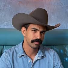 fatima schmidt (@fatzz01)