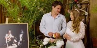 Bindi irwin says she married chandler powell in a ceremony without guests because of the coronavirus pandemic. Bindi Irwin Honors Dad In Emotional Wedding Video