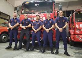 Bomberos is a fire station in buenos aires. Entrevista A Un Bombero De La Ciudad De Buenos Aires Que Hace Anos Que Empezo Como Bombero Voluntario C A B A En Argentina La Hermandad De Bomberos