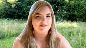 Coronavirus: Calls for hosts to help house young people