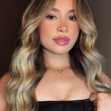 Elizabeth Lopes (@elizabethlopees) • Instagram photos and videos