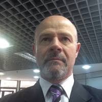 40+ "Carlos Hahn" profiles