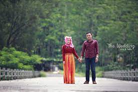 Book your vacation and local photographer now. Prewedding Semarang By Pixelinephoto On Deviantart