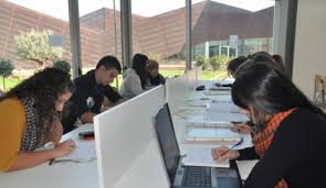 Cuenta oficial de la universidad católica de valencia. Universidad Catolica De Valencia San Vicente Martir Y Ahora Que