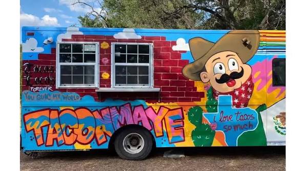 Mexican food truck — Fast food restaurant food truck in Houston, Texas