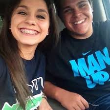 Alyssa Leger (@_alyssapaigel)