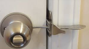 You want to leave enough of the fork sticking out to allow yourself to stick in th e handle when it comes especially time to lock. Diy Fork Door Lock Your Projects Obn