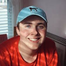 Eddie Reilly's Instagram, Twitter & Facebook